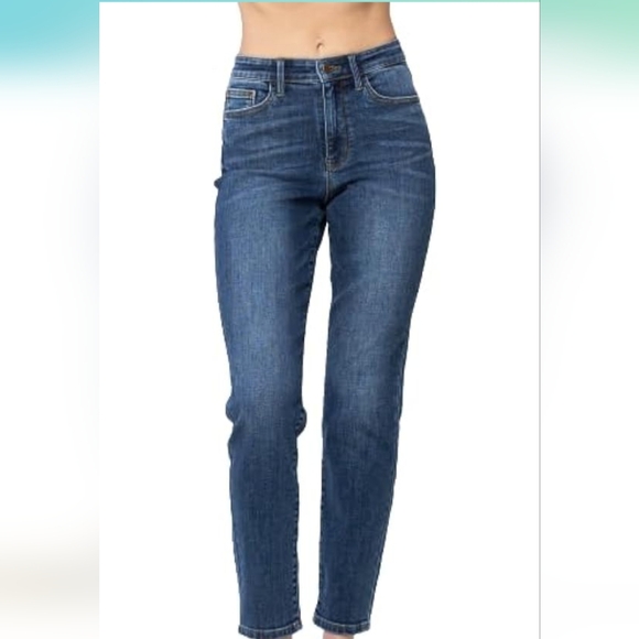 Judy Blue Denim - Judy Blue  SLIM FIT Jeans!
